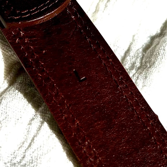 Tecovas Women’s Bovine Belt - Picture 2 of 8